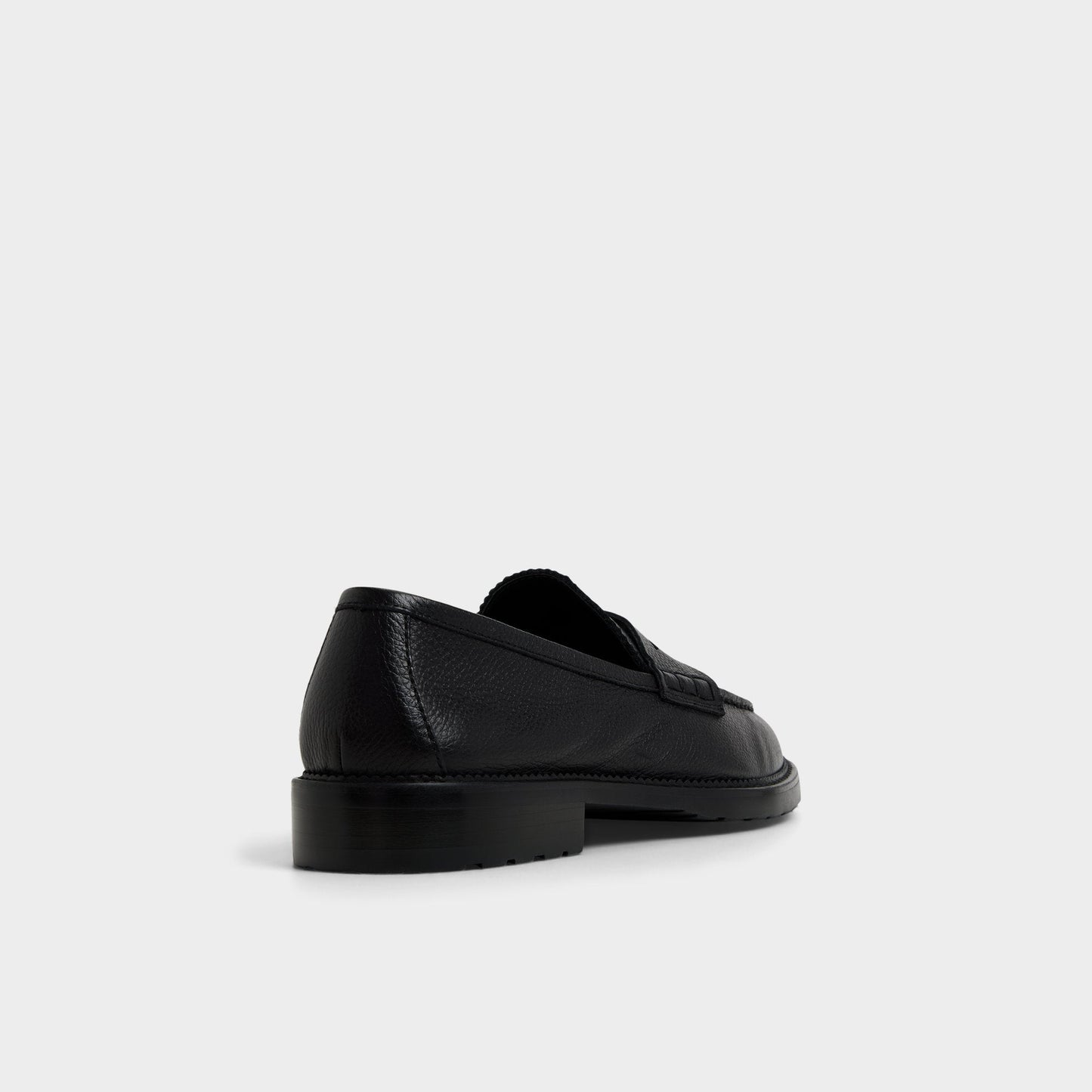 Melvillee in Open Black - Loafer | Aldo Essential