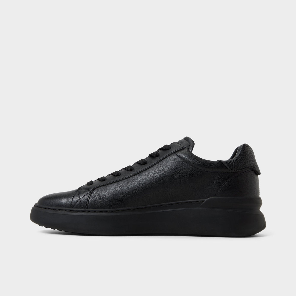 Toddy in Black Black 14134996 - Low top sneaker | Aldo Signature