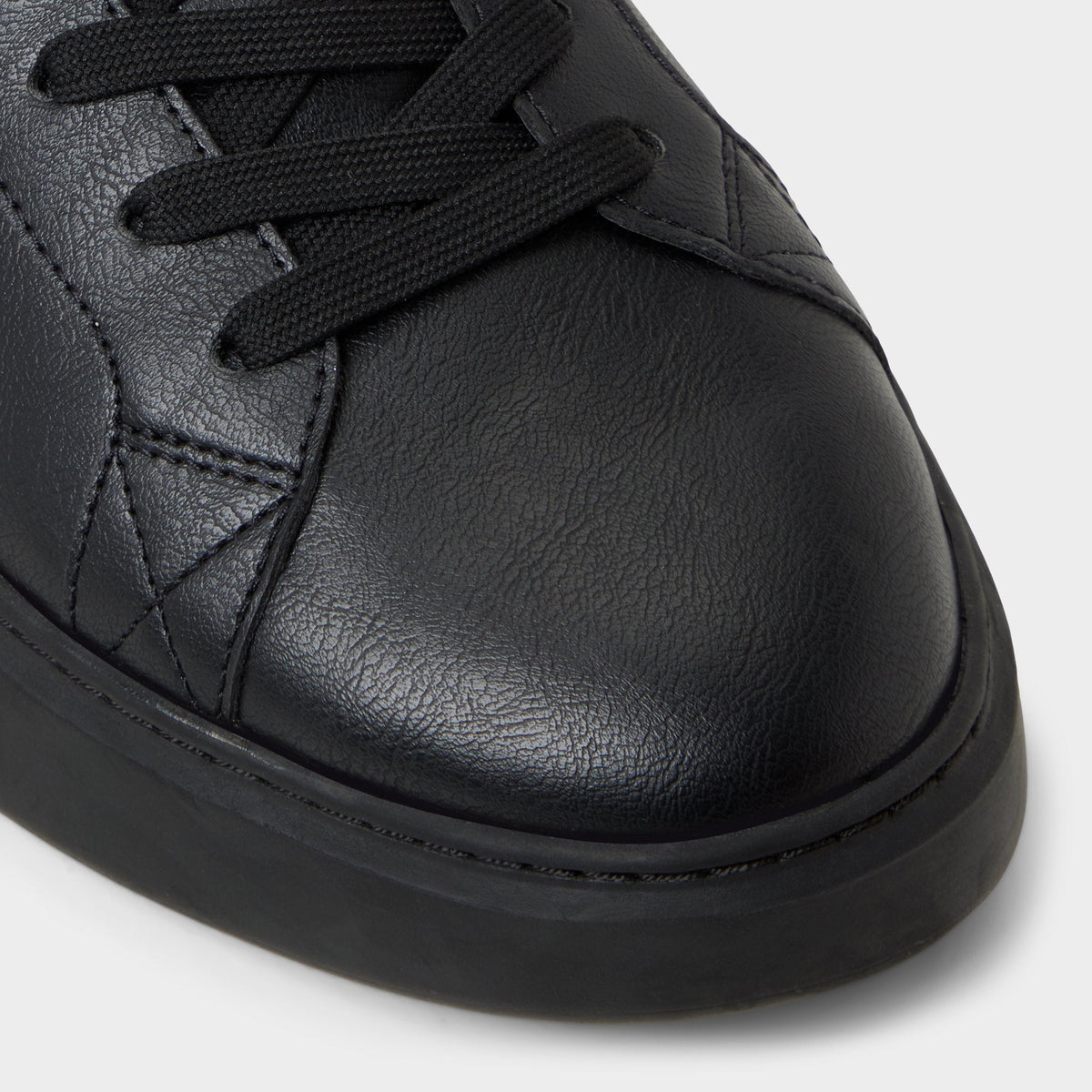 Toddy in Black Black 14134996 - Low top sneaker | Aldo Signature