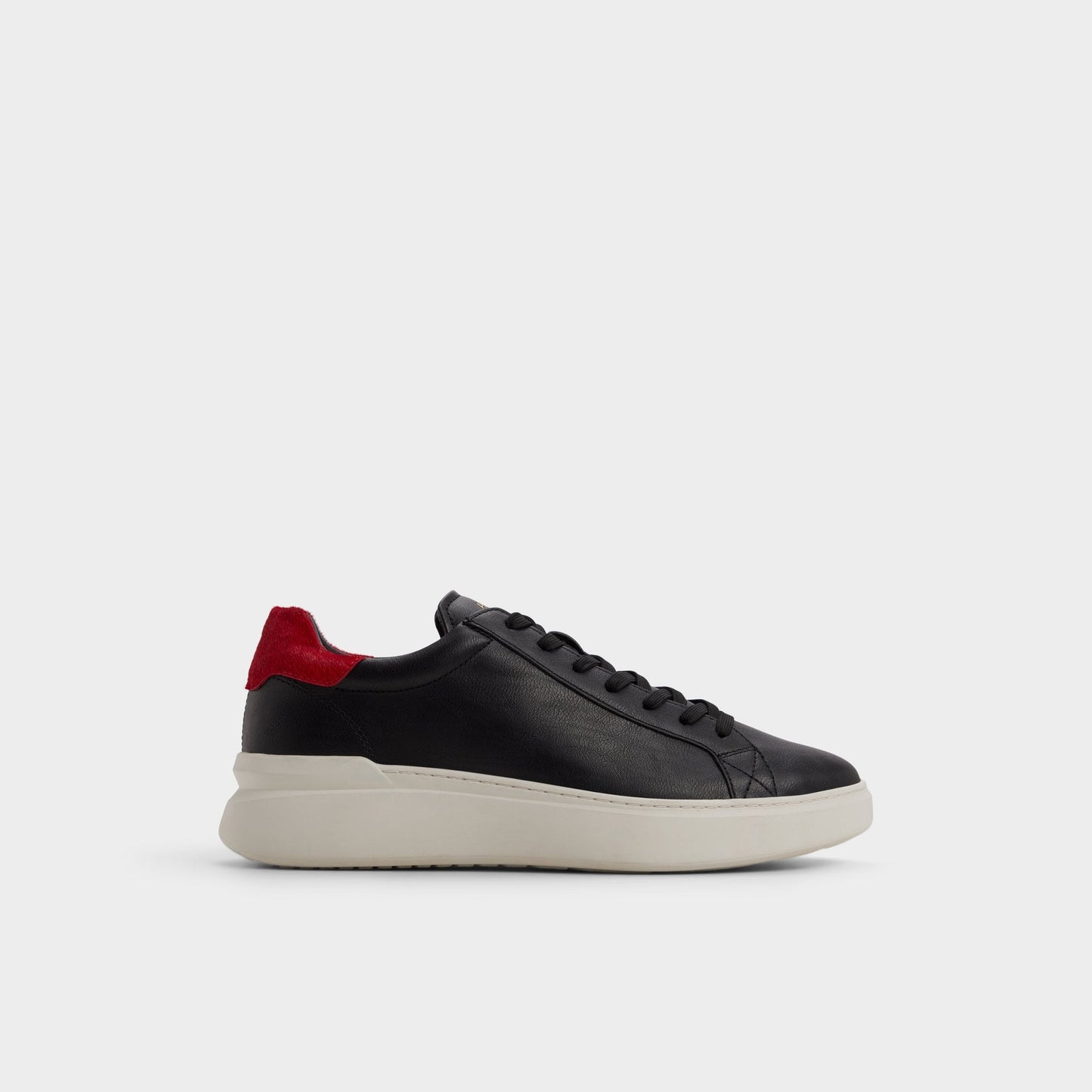 Rohan in Black - Low top sneaker | Aldo Classic