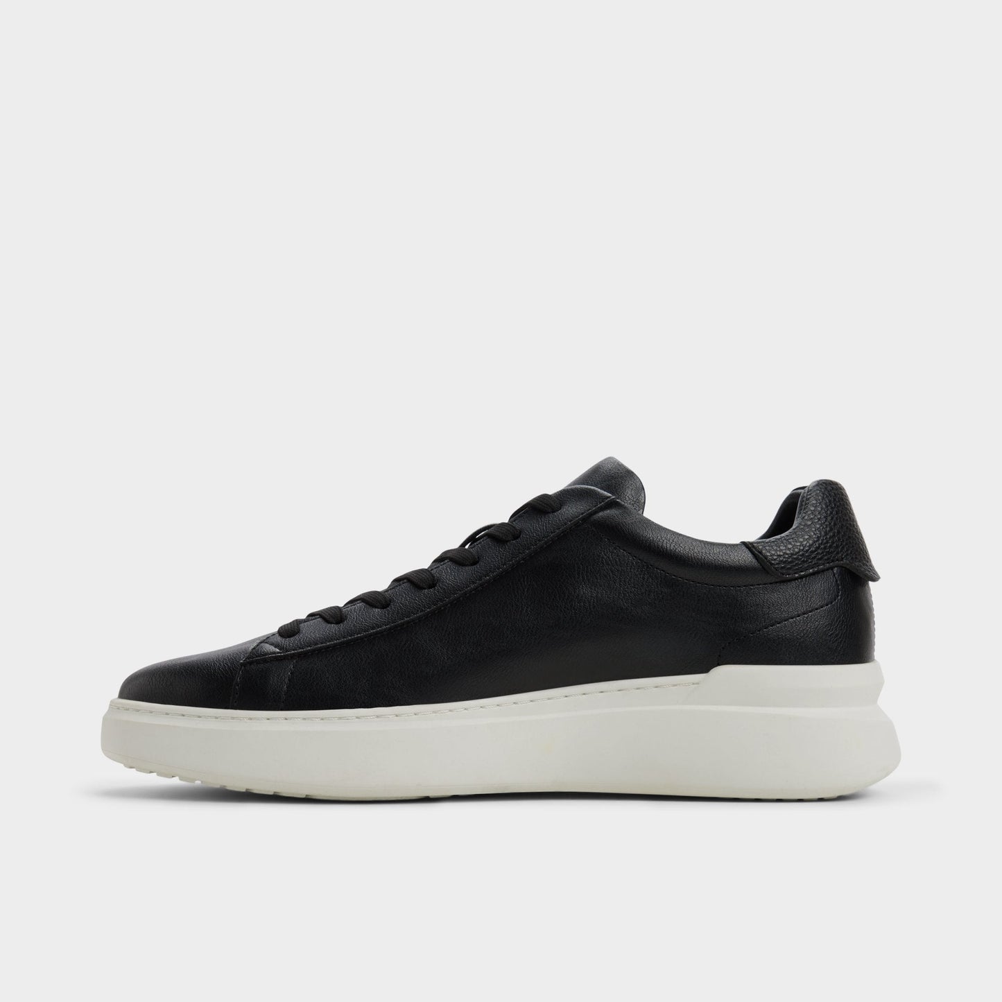 Paxon in Black 14135031 - Low top sneaker | Aldo Essential