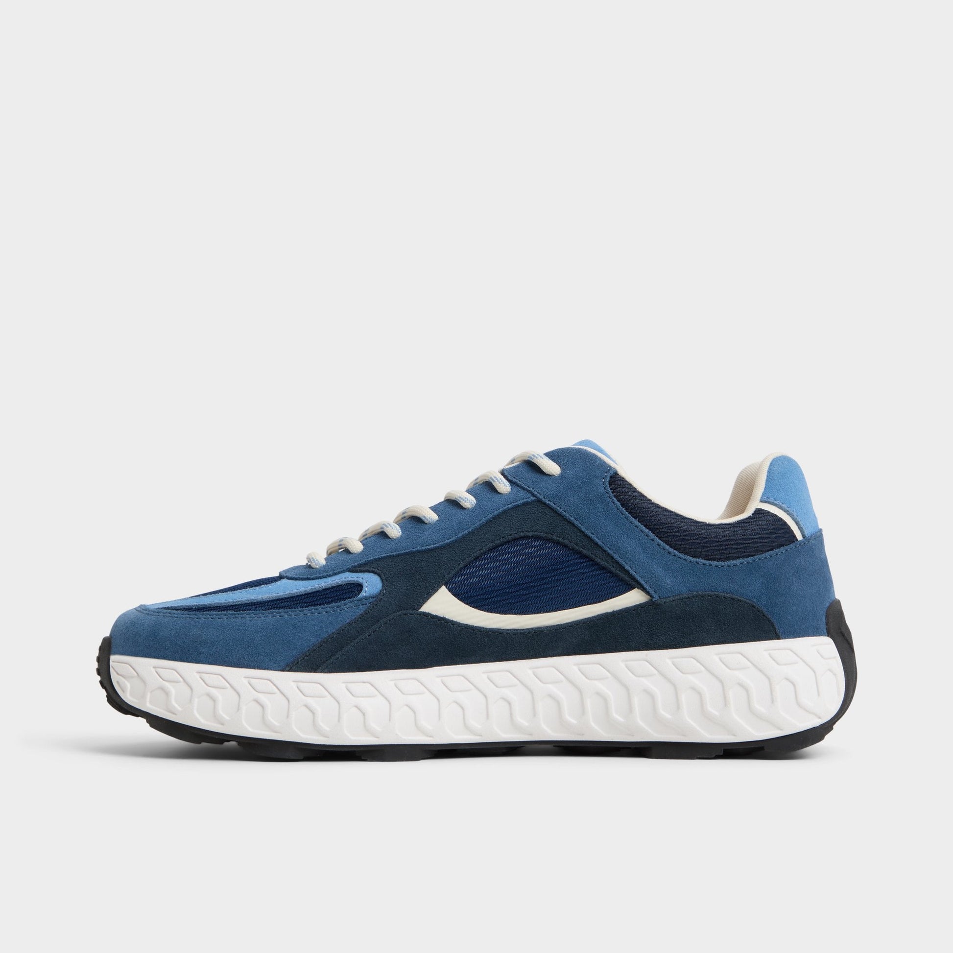 Stryker Navy Men's Low top - Low top sneaker, Jogger sole | Aldo Classic