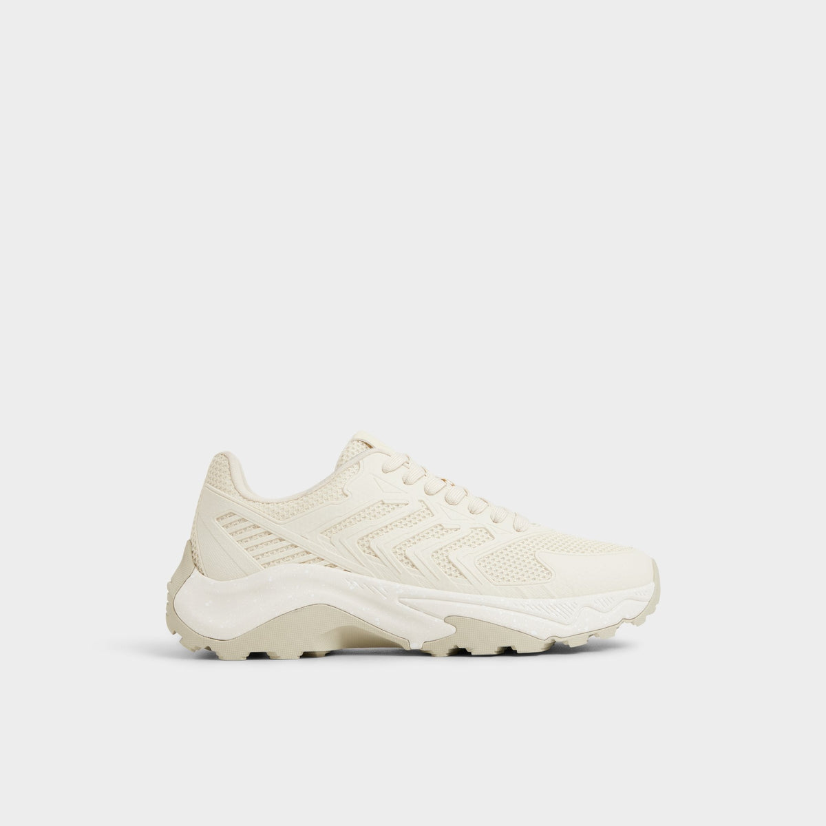 Zeffy in Ivory 14042551 - Jogger sneaker, Jogger sole | Aldo Trending