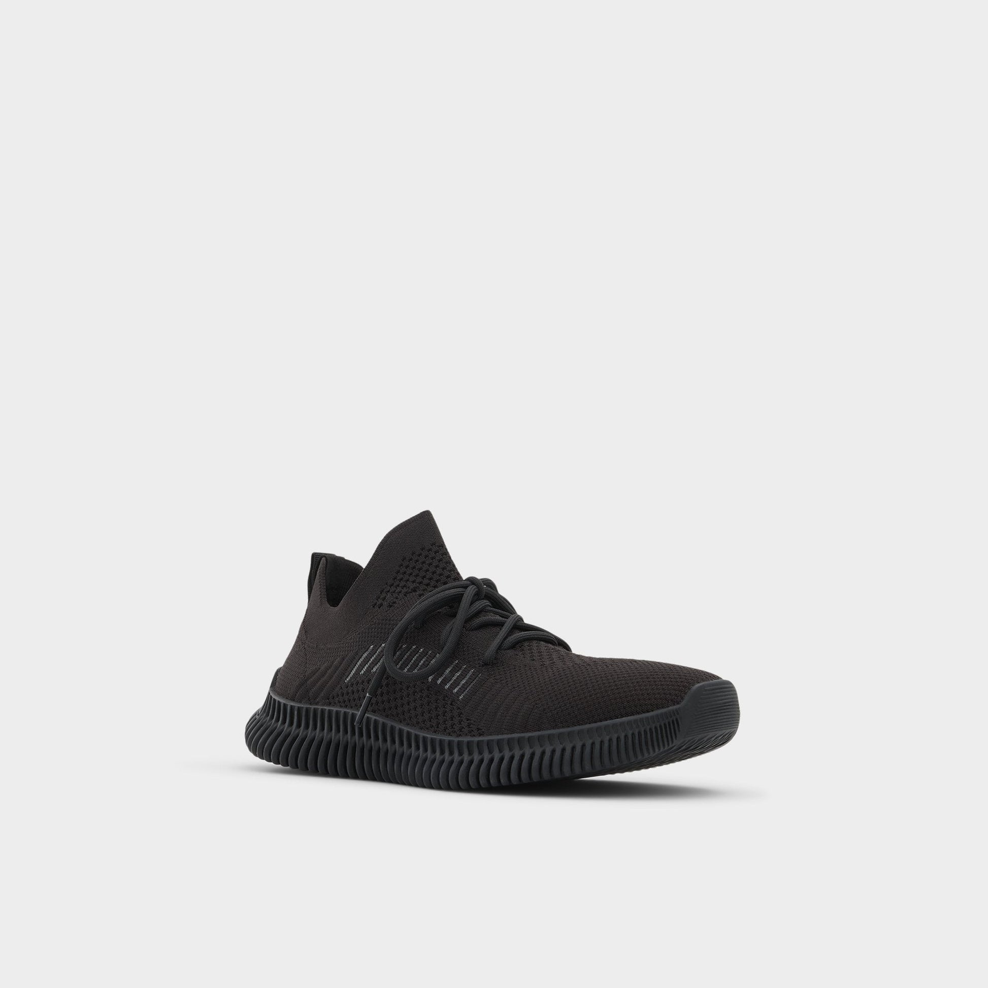 Gilgai Black Men's Athletic sneakers - Jogger sneaker, Jogger sole | Aldo Classic