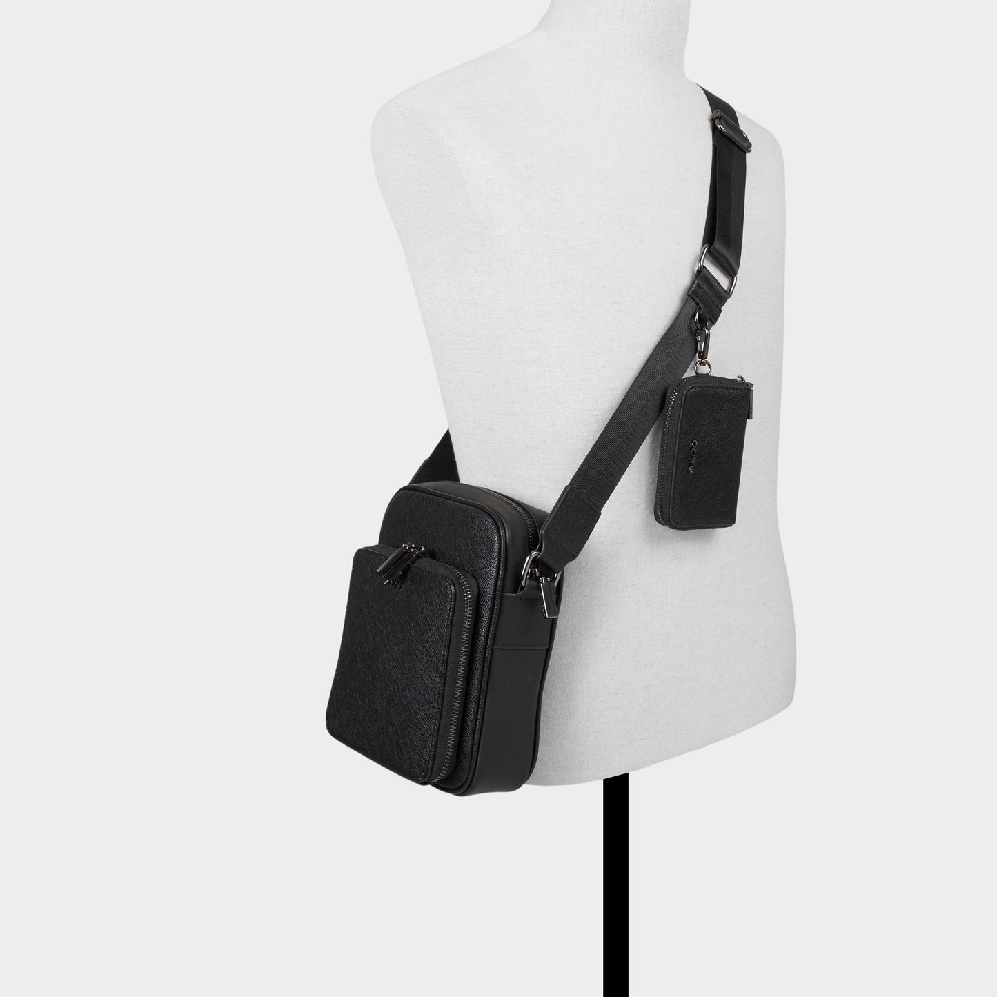 Maximiliann in Other Black - Crossbody bag | Aldo Trending