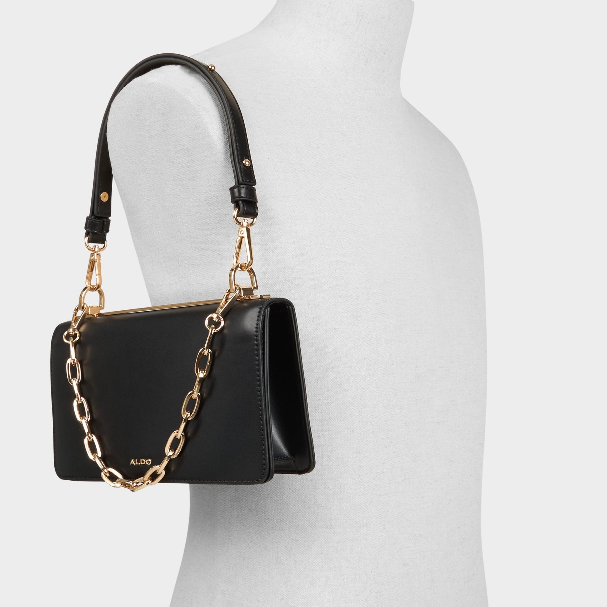 Daboucaa in Black - Crossbody bag | Aldo Classic