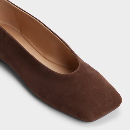Beralalden in Dark Brown - Ballerina | Aldo New