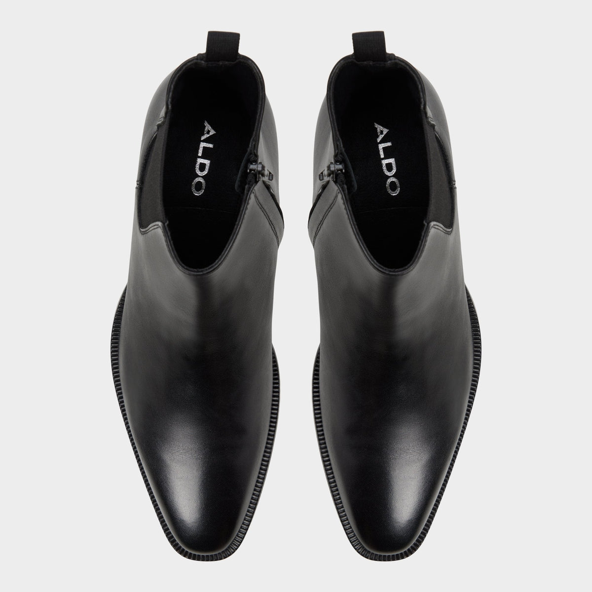 Jako in Black - Chelsea boot, Block heel | Aldo Classic
