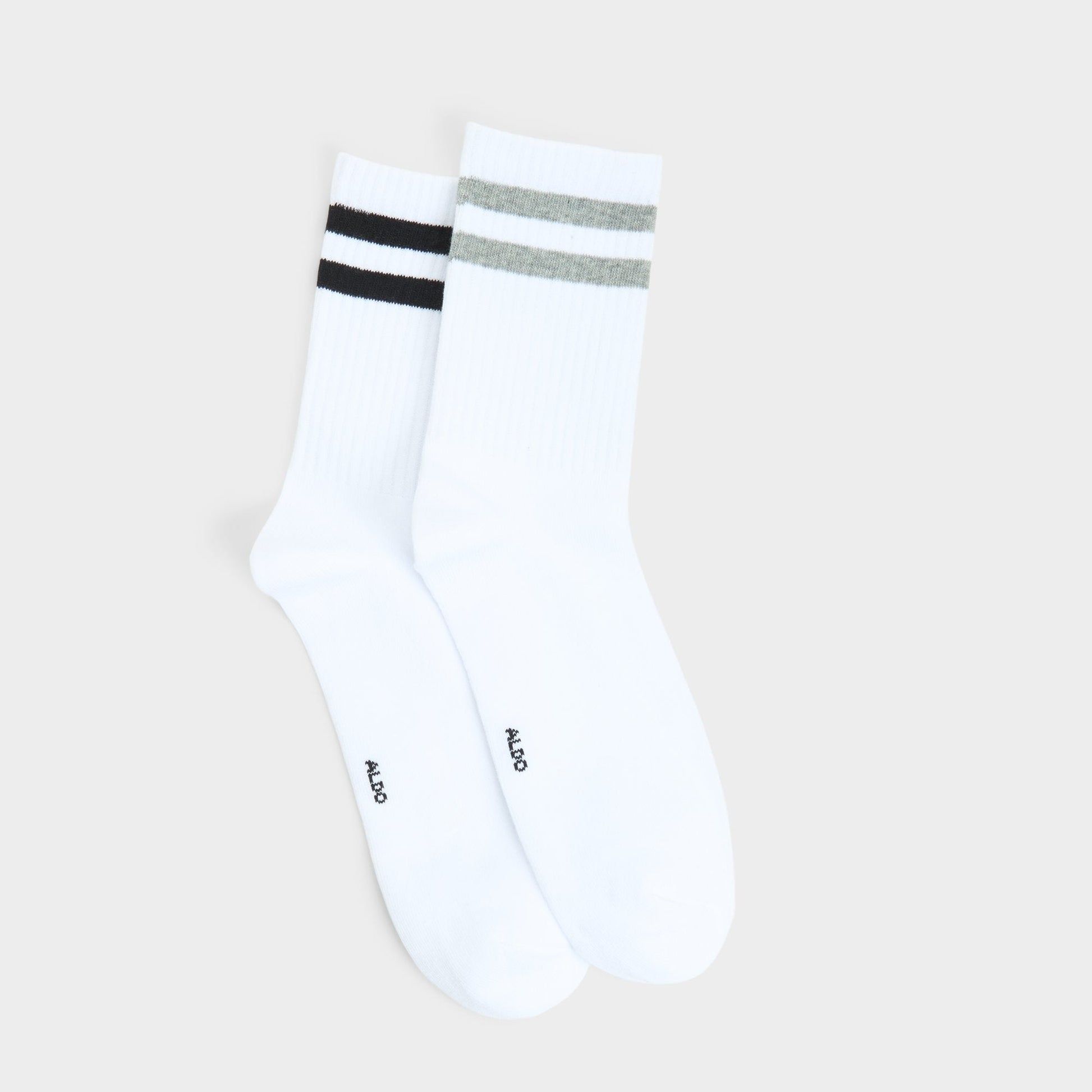 Retroline in Grey - Crew socks | Aldo Recommended