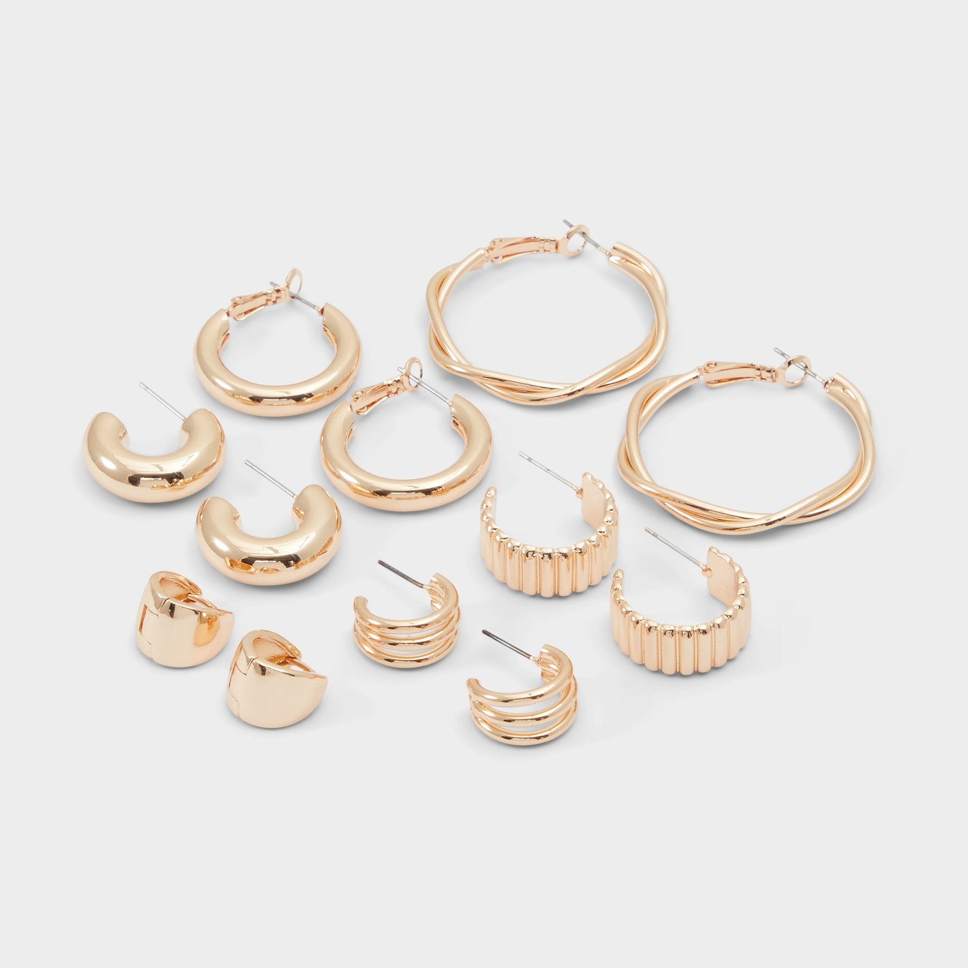 Carenalieta Gold Women's Earrings - Hoop earrings | Aldo Featured